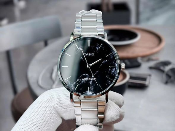 MONTRE | CASIO Silver black