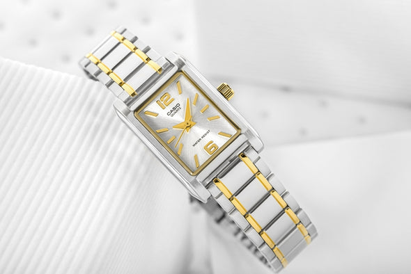 MONTRE | Casio élégante argentée